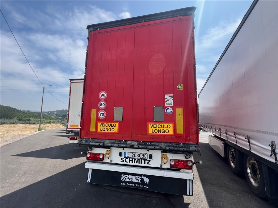 SCHMITZ CARGOBULL SCB-S3T TETO ELEVAR - Curtainsider semi-trailer: picture 4 SCHMITZ CARGOBULL SCB-S3T TETO ELEVAR - Curtainsider semi-trailer: picture 4