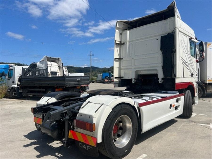DAF XF 460 - Tractor unit: picture 3 DAF XF 460 - Tractor unit: picture 3