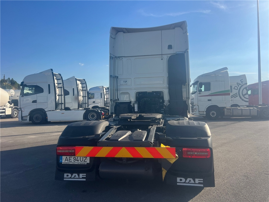 DAF XF530 / RETARDER - Tractor unit: picture 5 DAF XF530 / RETARDER - Tractor unit: picture 5