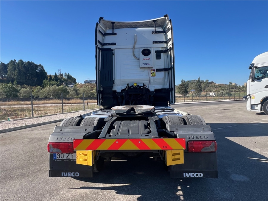 Iveco S-WAY 460 - Tractor unit: picture 5 Iveco S-WAY 460 - Tractor unit: picture 5