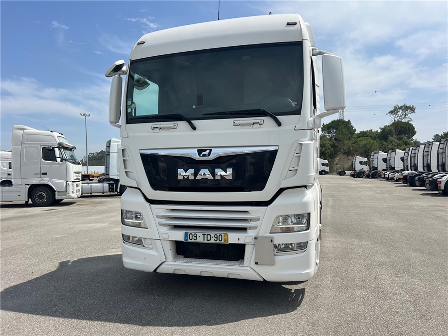 MAN TGX 18.460 - Tractor unit: picture 2 MAN TGX 18.460 - Tractor unit: picture 2