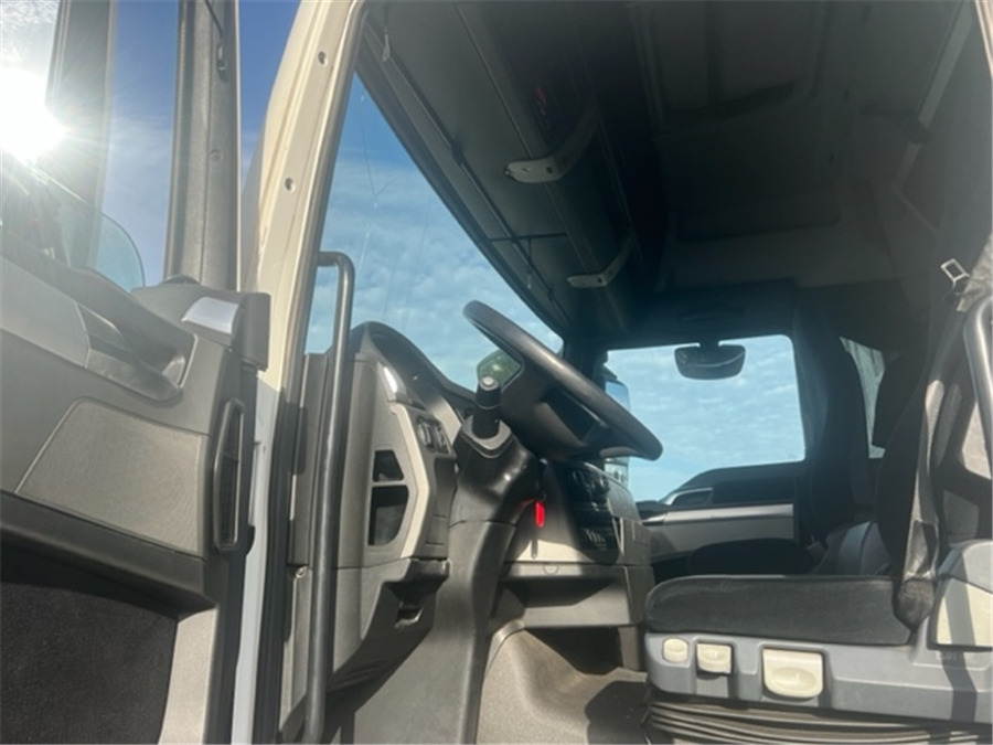 MAN TGX 18.480 / RETARDE - Tractor unit: picture 5 MAN TGX 18.480 / RETARDE - Tractor unit: picture 5
