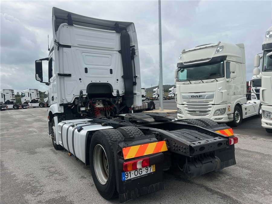 MERCEDES-BENZ ACTROS 1845 LS - Tractor unit: picture 4 MERCEDES-BENZ ACTROS 1845 LS - Tractor unit: picture 4