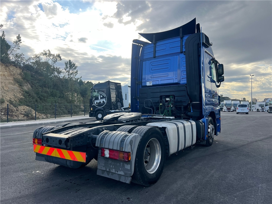 MERCEDES-BENZ Actros 1841 - Tractor unit: picture 4 MERCEDES-BENZ Actros 1841 - Tractor unit: picture 4