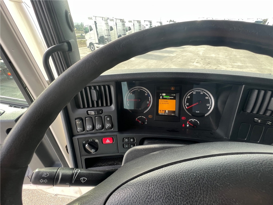 Scania R450 EURO 6 - Tractor unit: picture 5 Scania R450 EURO 6 - Tractor unit: picture 5