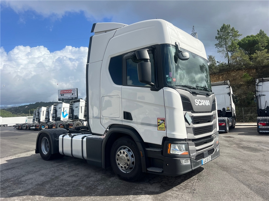 Scania R450 / RETARDER - Tractor unit: picture 1 Scania R450 / RETARDER - Tractor unit: picture 1