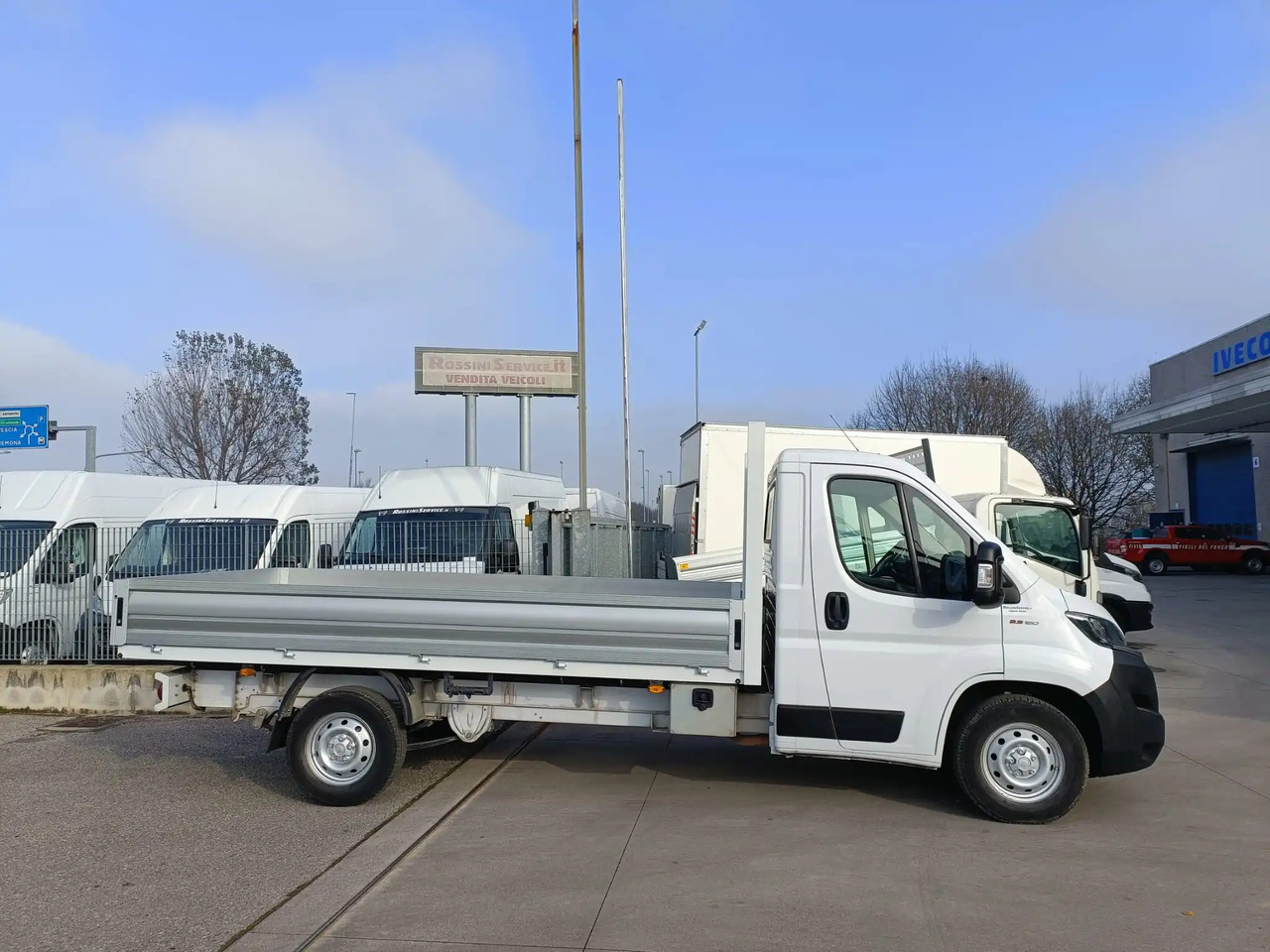 FIAT DUCATO 35 L2H1 - Open body delivery van: picture 2 FIAT DUCATO 35 L2H1 - Open body delivery van: picture 2