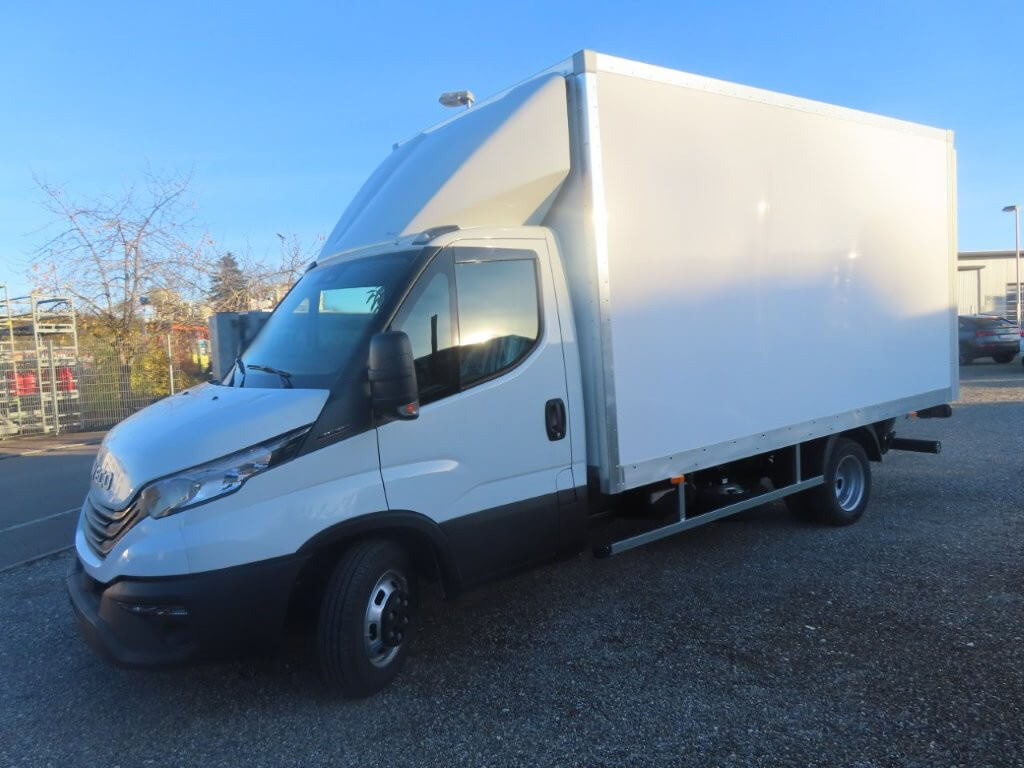 IVECO DAILY 35C16 3000 cc KM 0 - Closed box van: picture 1 IVECO DAILY 35C16 3000 cc KM 0 - Closed box van: picture 1