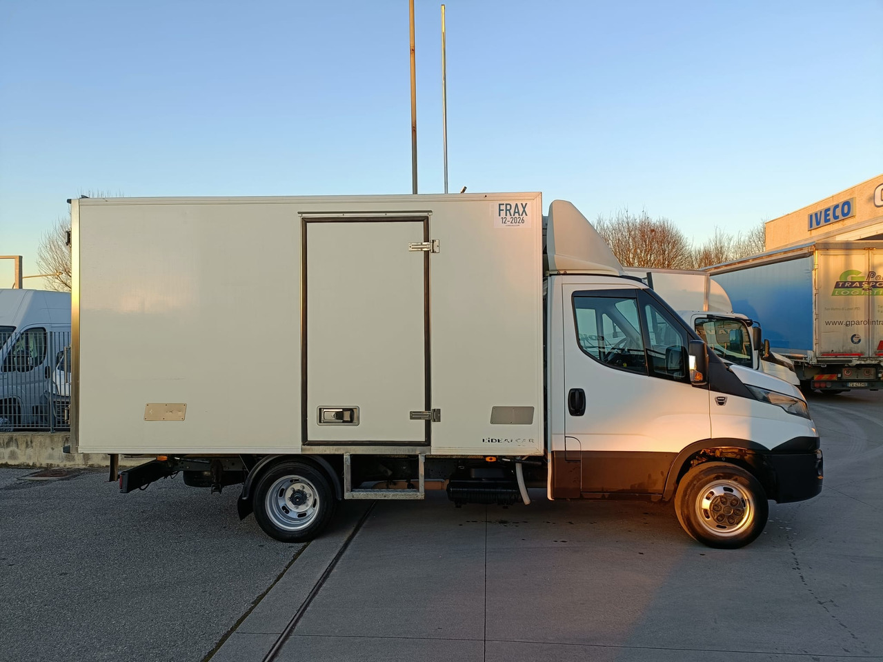 IVECO DAILY 35C18 FRIGO FRCX 3.0 - Refrigerated delivery van: picture 3 IVECO DAILY 35C18 FRIGO FRCX 3.0 - Refrigerated delivery van: picture 3