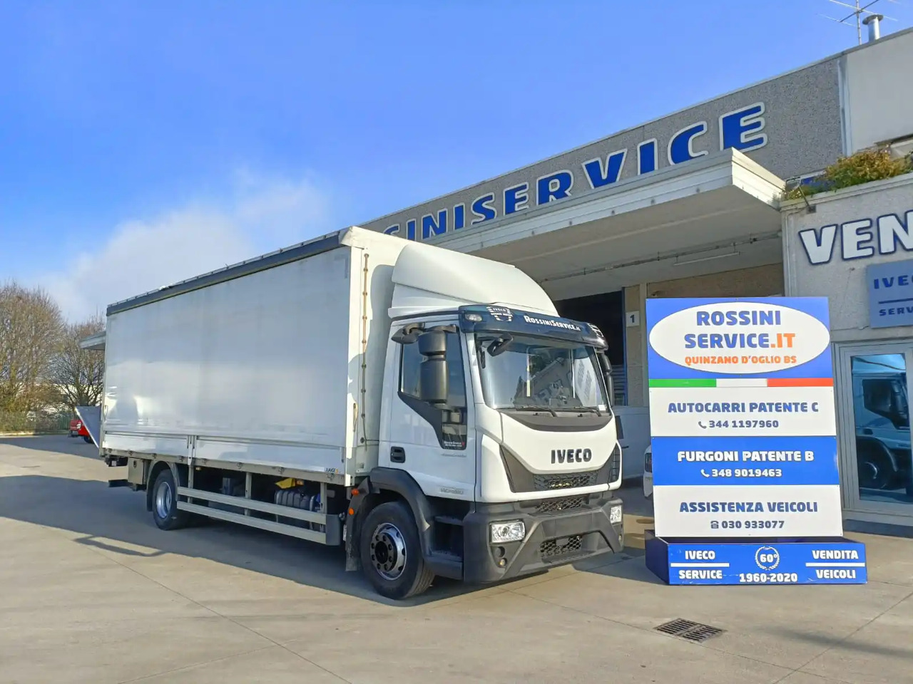 IVECO EUROCARGO 140E28P - Curtain side truck: picture 1 IVECO EUROCARGO 140E28P - Curtain side truck: picture 1