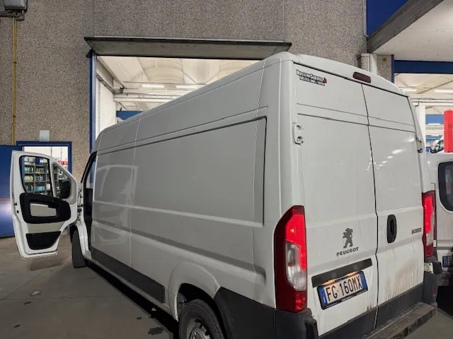 PEUGEOT BOXER FURGONE STANDARD - Panel van: picture 1 PEUGEOT BOXER FURGONE STANDARD - Panel van: picture 1