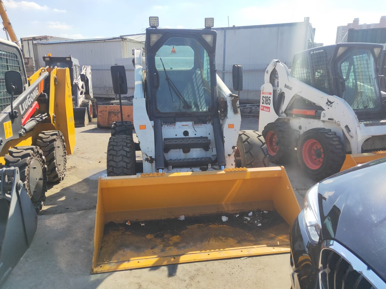 Bobcat S300 - Skid steer loader: picture 5 Bobcat S300 - Skid steer loader: picture 5