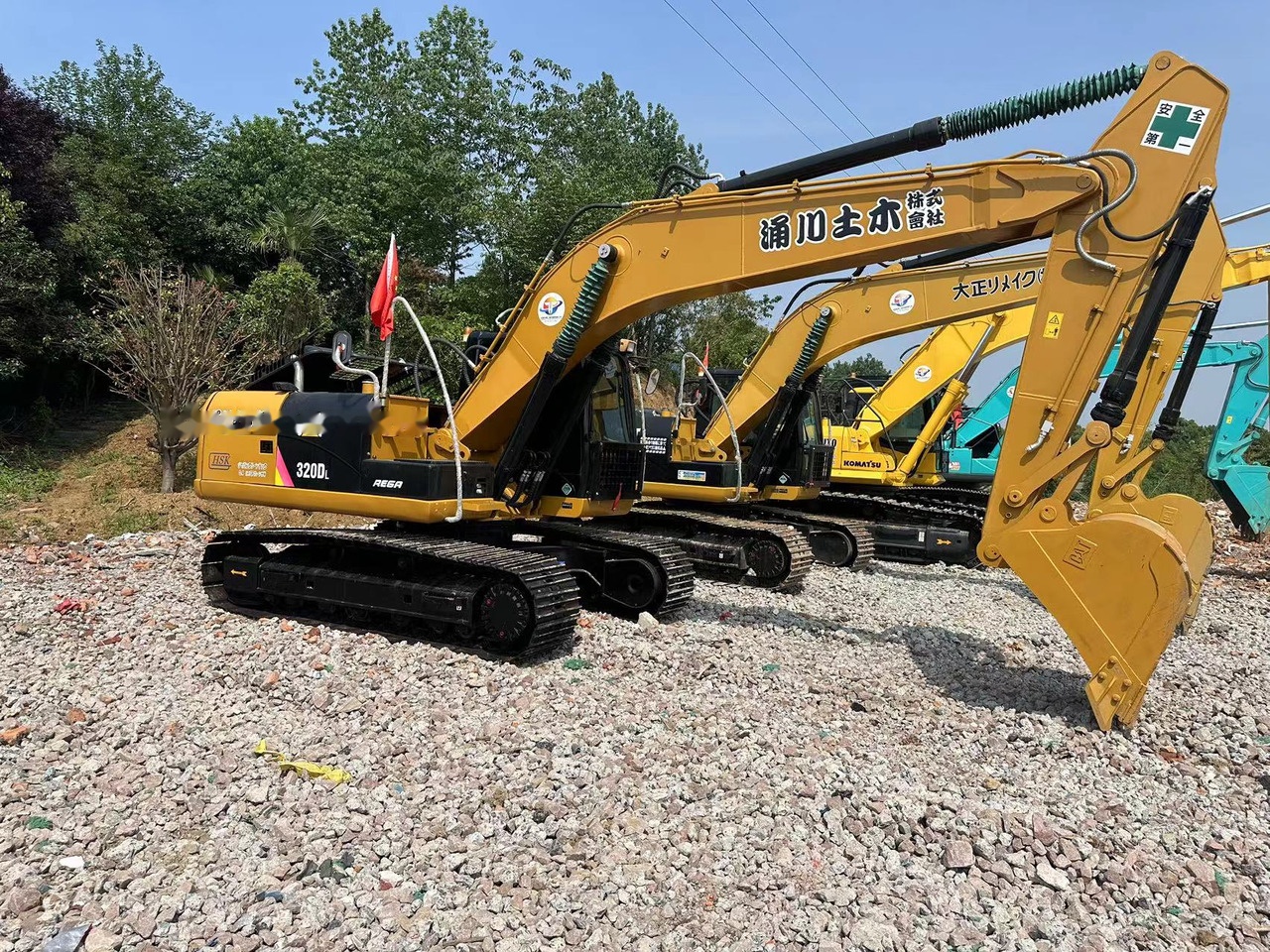 Caterpillar 320D2 - Crawler excavator: picture 3 Caterpillar 320D2 - Crawler excavator: picture 3