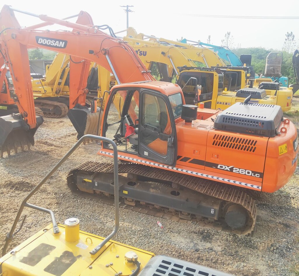 Doosan DX260LC - Crawler excavator: picture 3 Doosan DX260LC - Crawler excavator: picture 3