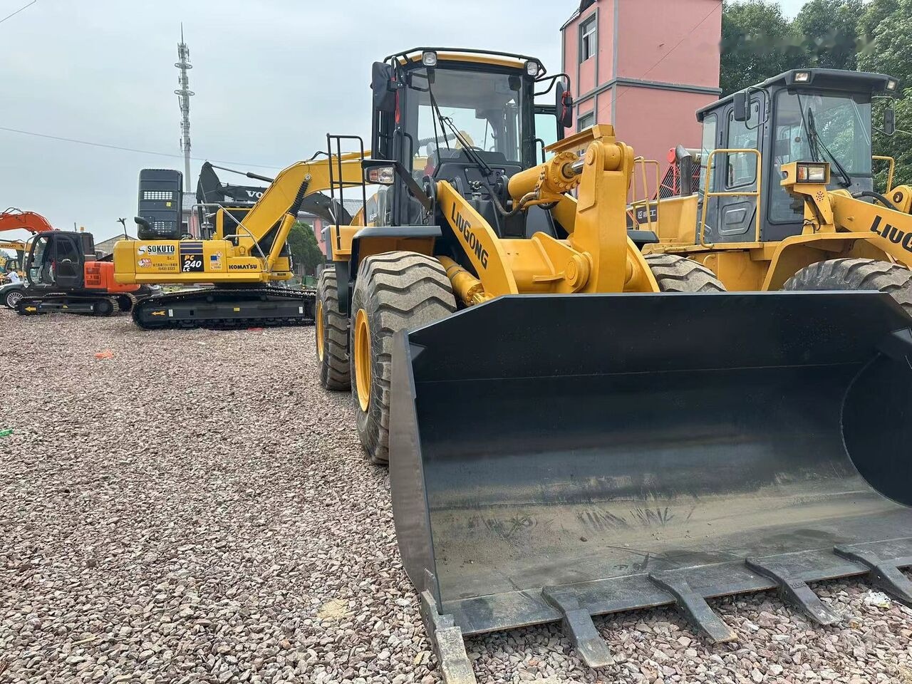 LiuGong CLG 856 - Wheel loader: picture 5 LiuGong CLG 856 - Wheel loader: picture 5