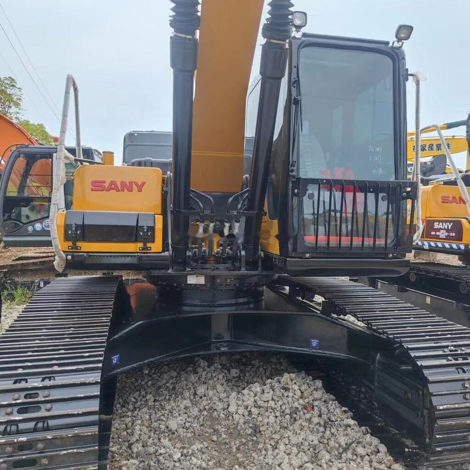 Sany SY215C - Crawler excavator: picture 5 Sany SY215C - Crawler excavator: picture 5