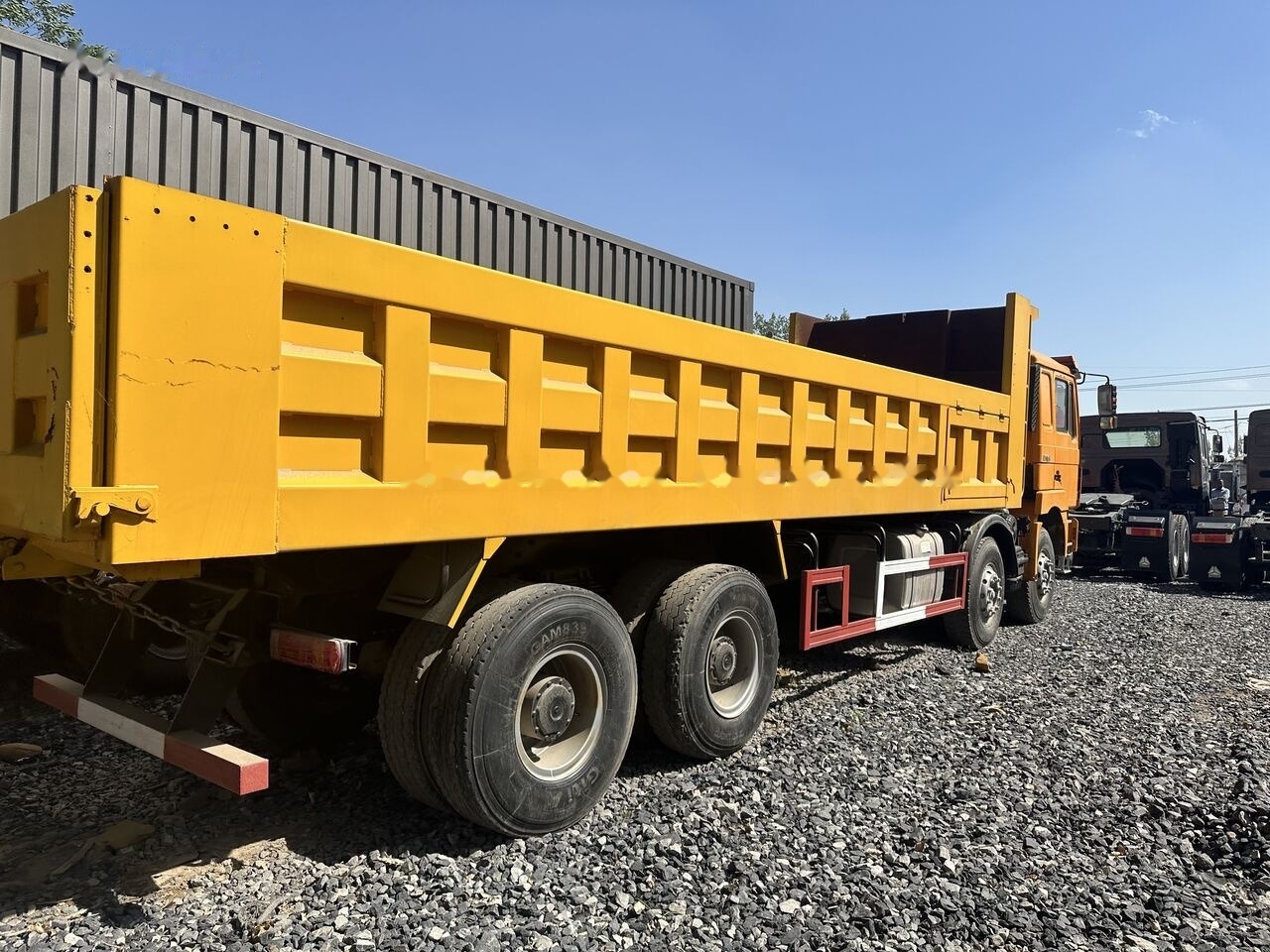 Shacman F3000 - Tipper: picture 4 Shacman F3000 - Tipper: picture 4