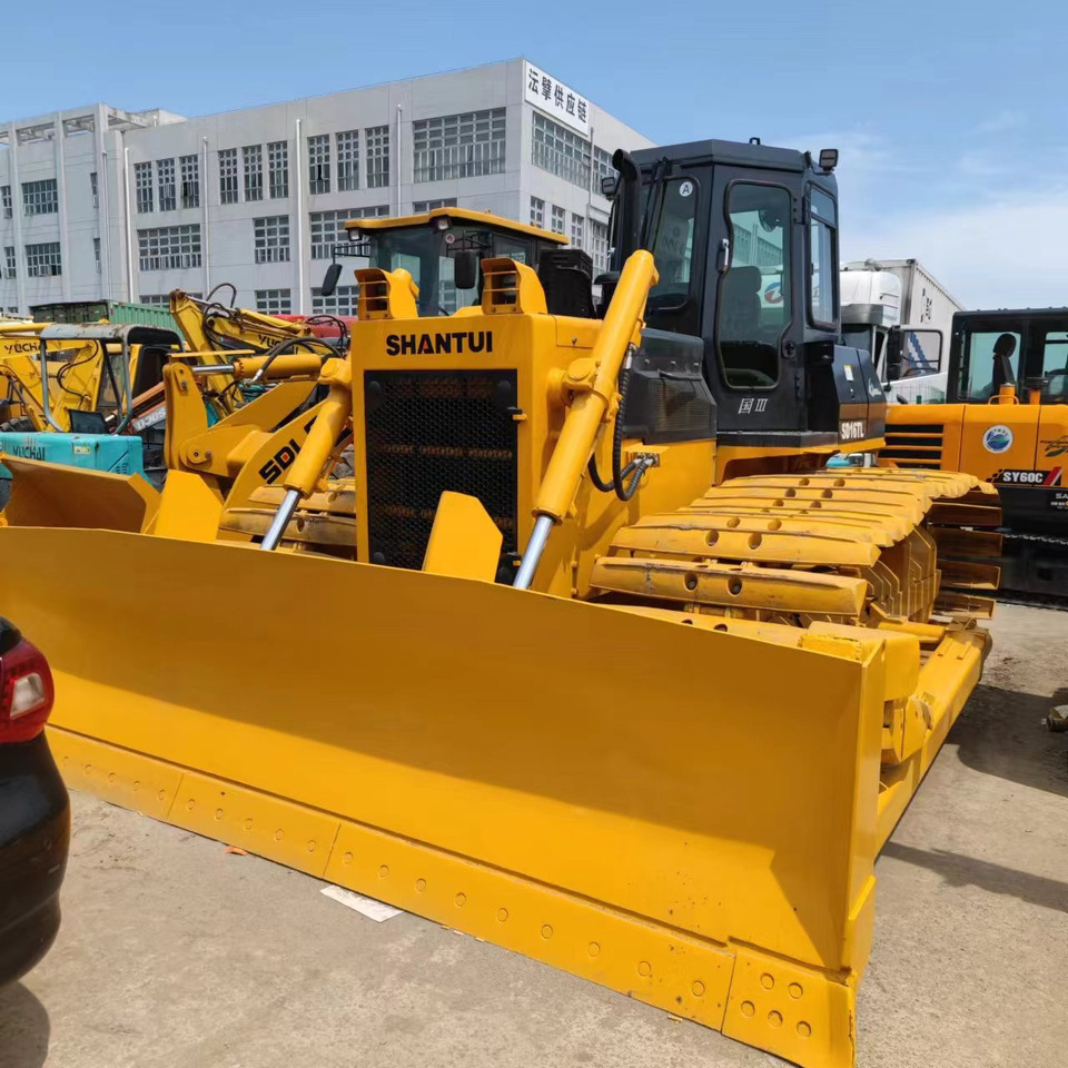 Shantui SD16TL - Bulldozer: picture 5 Shantui SD16TL - Bulldozer: picture 5