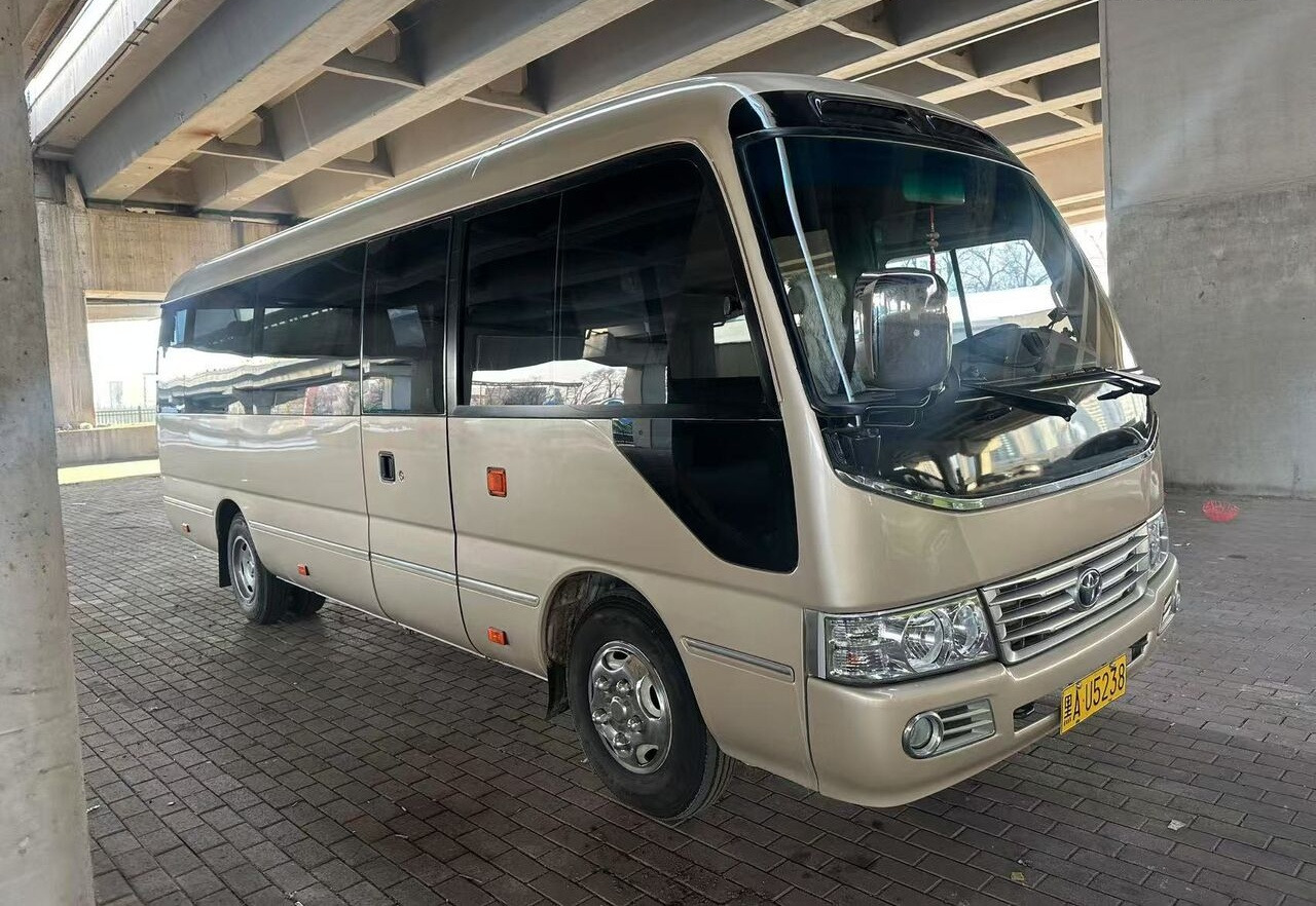 Toyota 1HZ - Suburban bus: picture 3 Toyota 1HZ - Suburban bus: picture 3