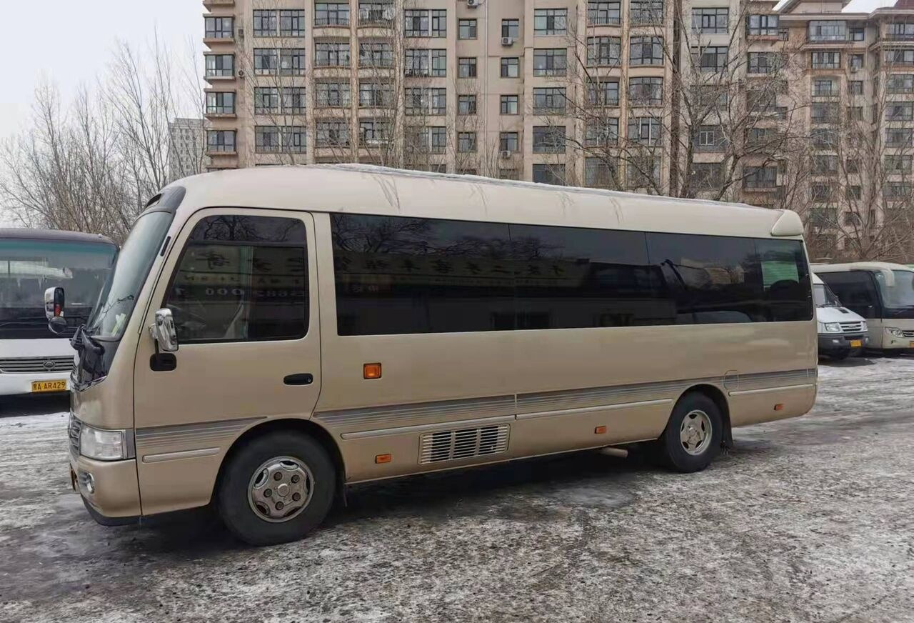 Toyota Coaster - Minibus, People carrier: picture 3 Toyota Coaster - Minibus, People carrier: picture 3