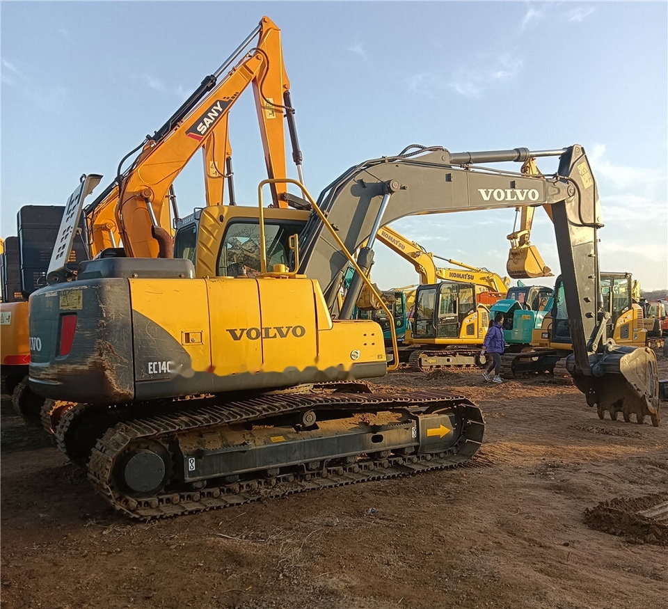 Volvo EC140B - Crawler excavator: picture 3 Volvo EC140B - Crawler excavator: picture 3