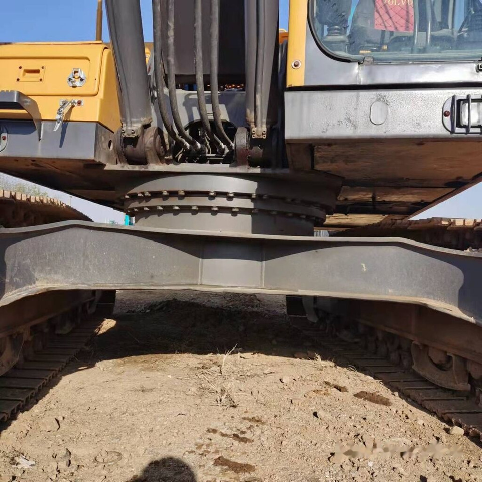 Volvo EC210BLC - Crawler excavator: picture 1 Volvo EC210BLC - Crawler excavator: picture 1