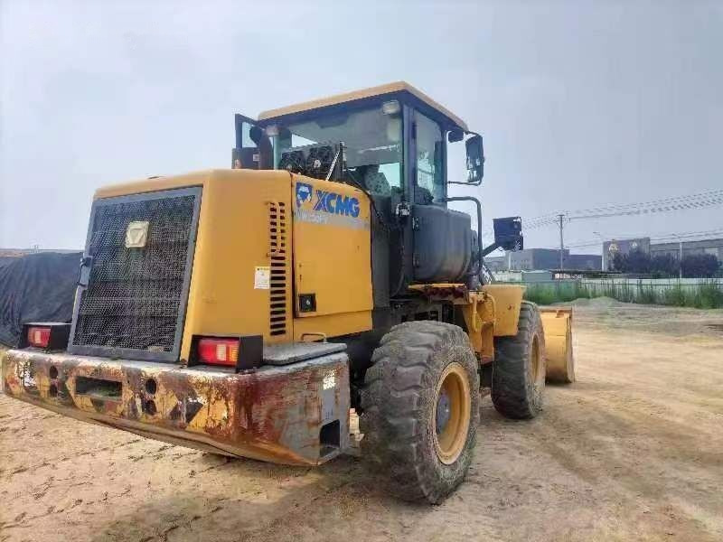 XCMG LW300FV - Wheel loader: picture 2 XCMG LW300FV - Wheel loader: picture 2