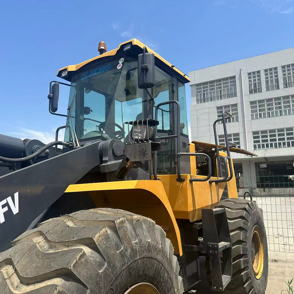 XCMG LW600FV - Wheel loader: picture 3 XCMG LW600FV - Wheel loader: picture 3