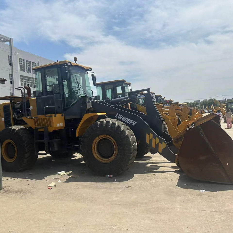XCMG LW600FV - Wheel loader: picture 5 XCMG LW600FV - Wheel loader: picture 5