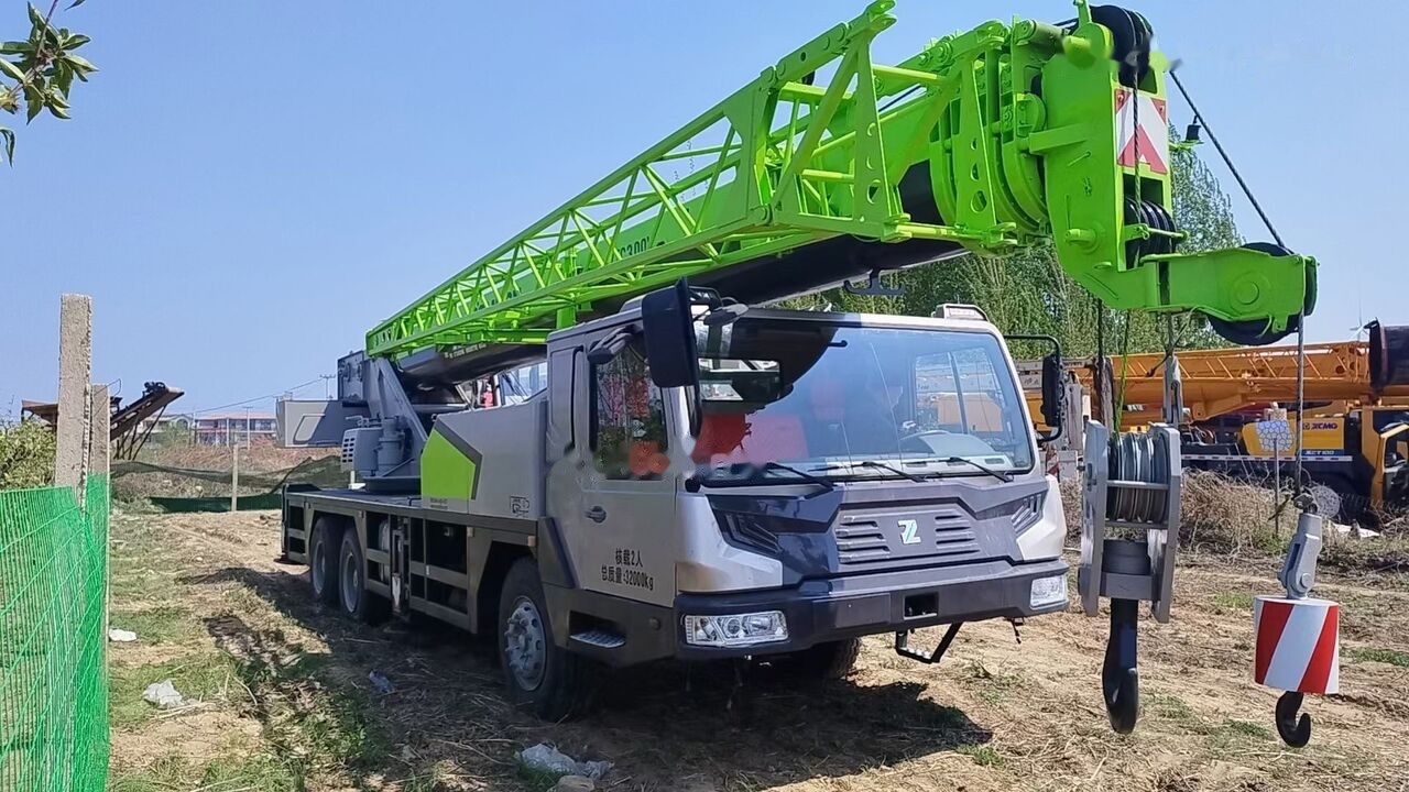 Zoomlion ZTC300V Crane - Mobile crane: picture 1 Zoomlion ZTC300V Crane - Mobile crane: picture 1