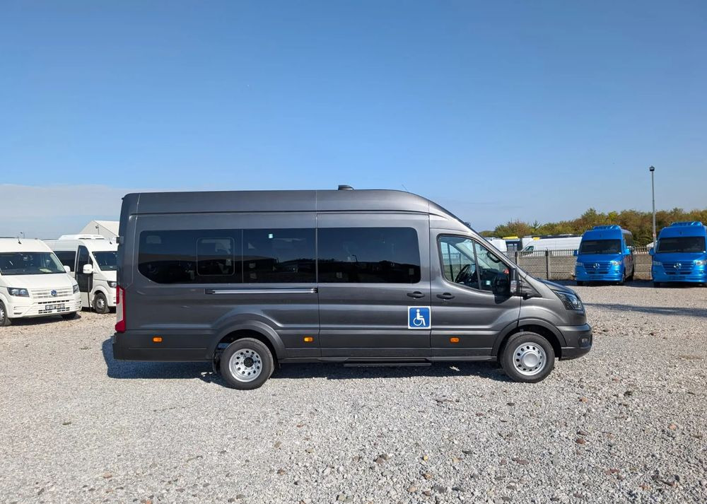 Ford Transit - Minibus, People carrier: picture 3 Ford Transit - Minibus, People carrier: picture 3