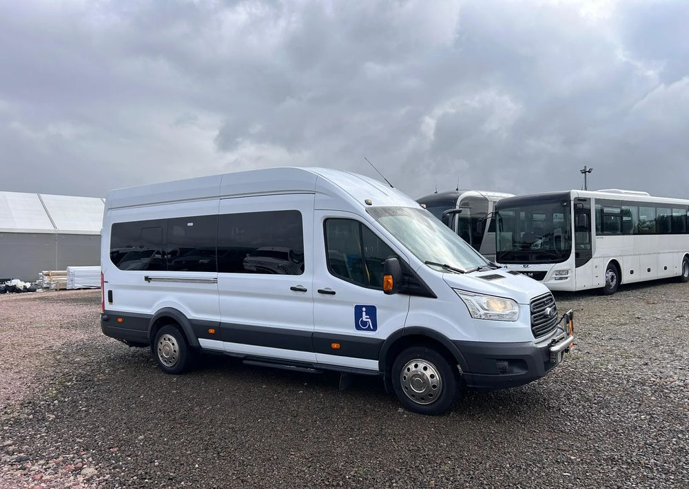 Ford Transit - Minibus, People carrier: picture 2 Ford Transit - Minibus, People carrier: picture 2