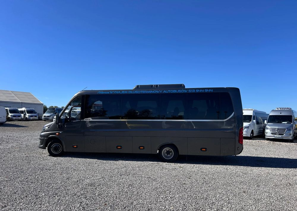 Iveco Daily - Minibus, People carrier: picture 4 Iveco Daily - Minibus, People carrier: picture 4