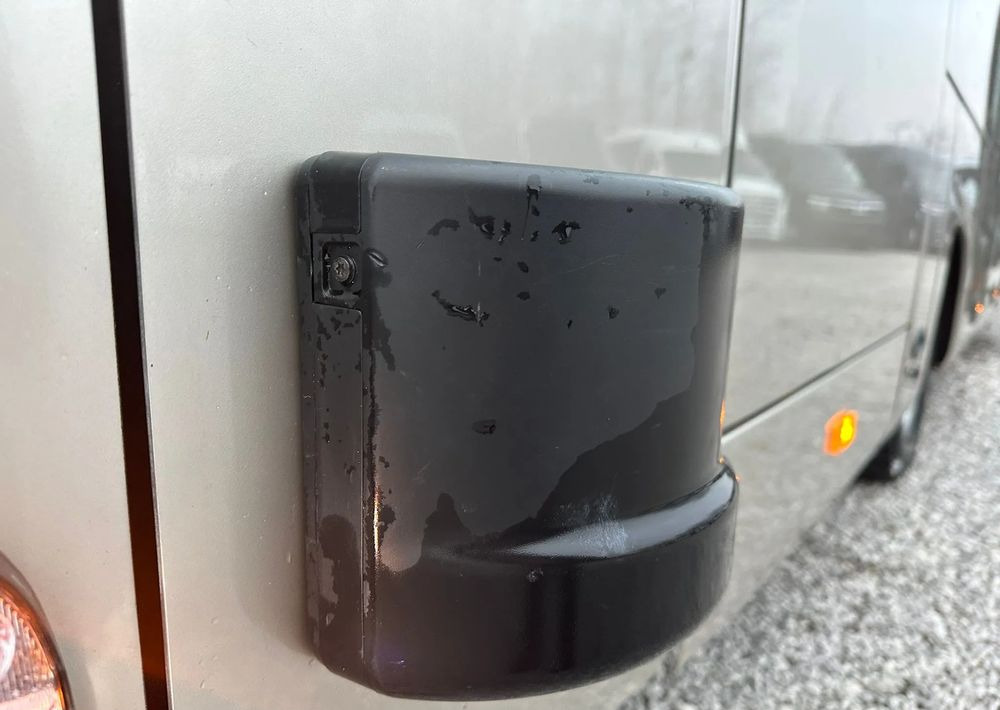 Iveco Daily - Minibus, People carrier: picture 4 Iveco Daily - Minibus, People carrier: picture 4