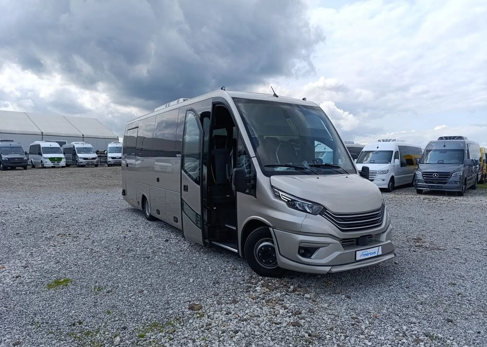 Iveco Mercus Daily 70C21 - Minibus, People carrier: picture 1 Iveco Mercus Daily 70C21 - Minibus, People carrier: picture 1