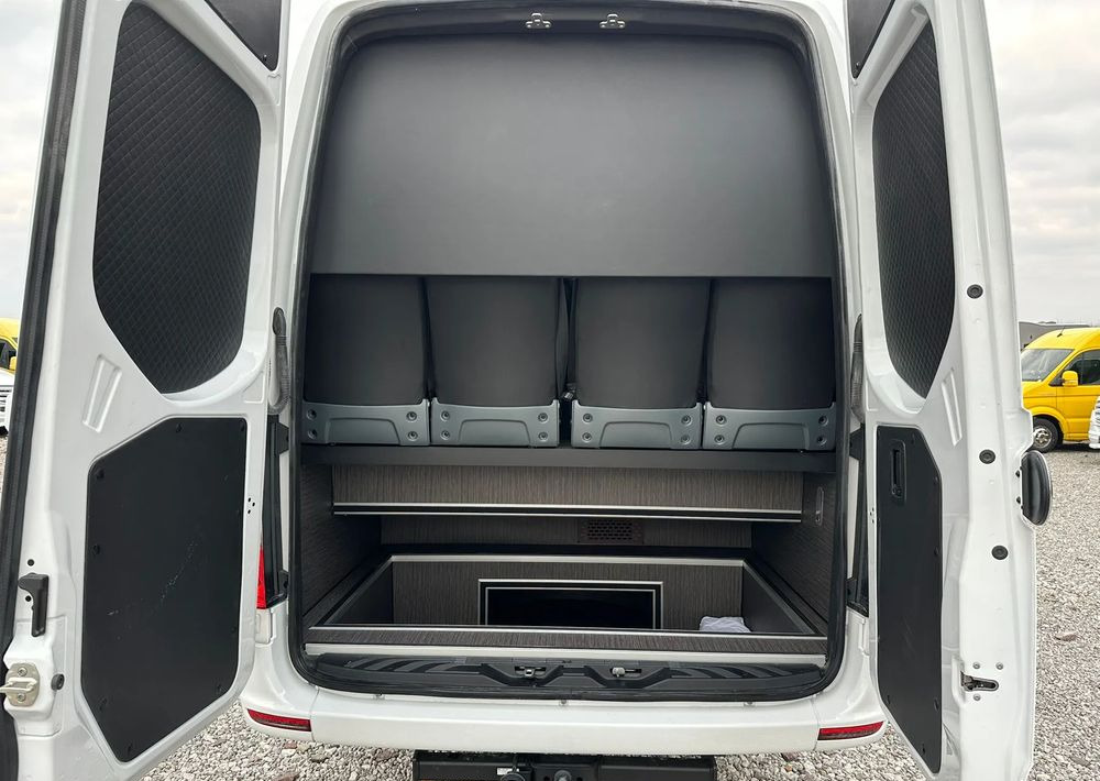 Mercedes-Benz Sprinter 517 - Minibus, People carrier: picture 5 Mercedes-Benz Sprinter 517 - Minibus, People carrier: picture 5