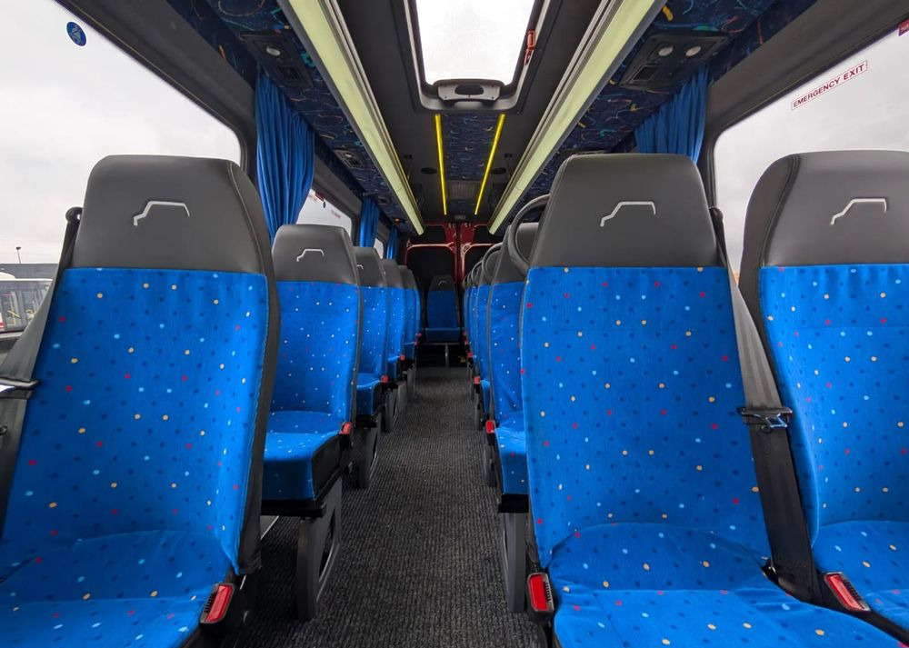 Minibus, People carrier Mercedes-Benz Sprinter 519: picture 18 Minibus, People carrier Mercedes-Benz Sprinter 519: picture 18