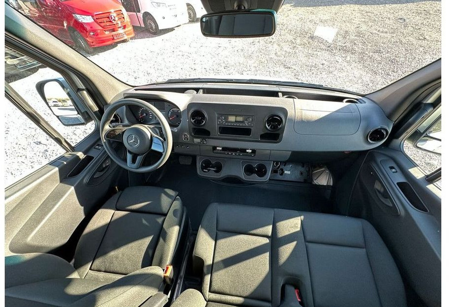 Leasing of Mercedes-Benz eSprinter Mercedes-Benz eSprinter: picture 15 Leasing of Mercedes-Benz eSprinter Mercedes-Benz eSprinter: picture 15