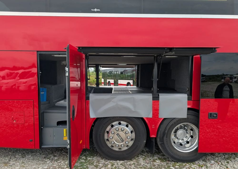 Van Hool TDX27 Astromega - Double-decker bus: picture 4 Van Hool TDX27 Astromega - Double-decker bus: picture 4