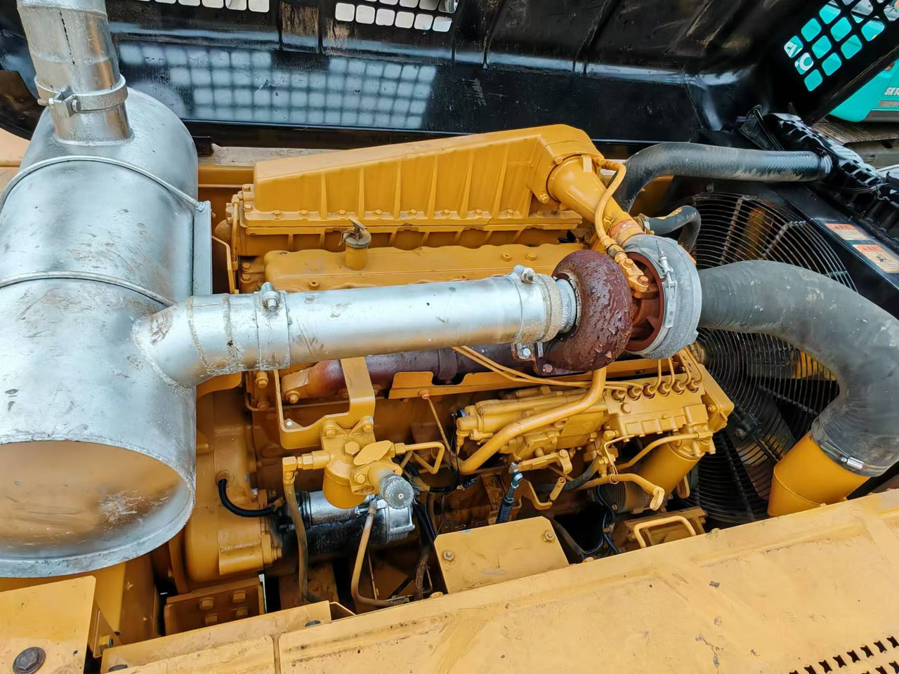 Crawler excavator CATERPILLAR 330BL: picture 8