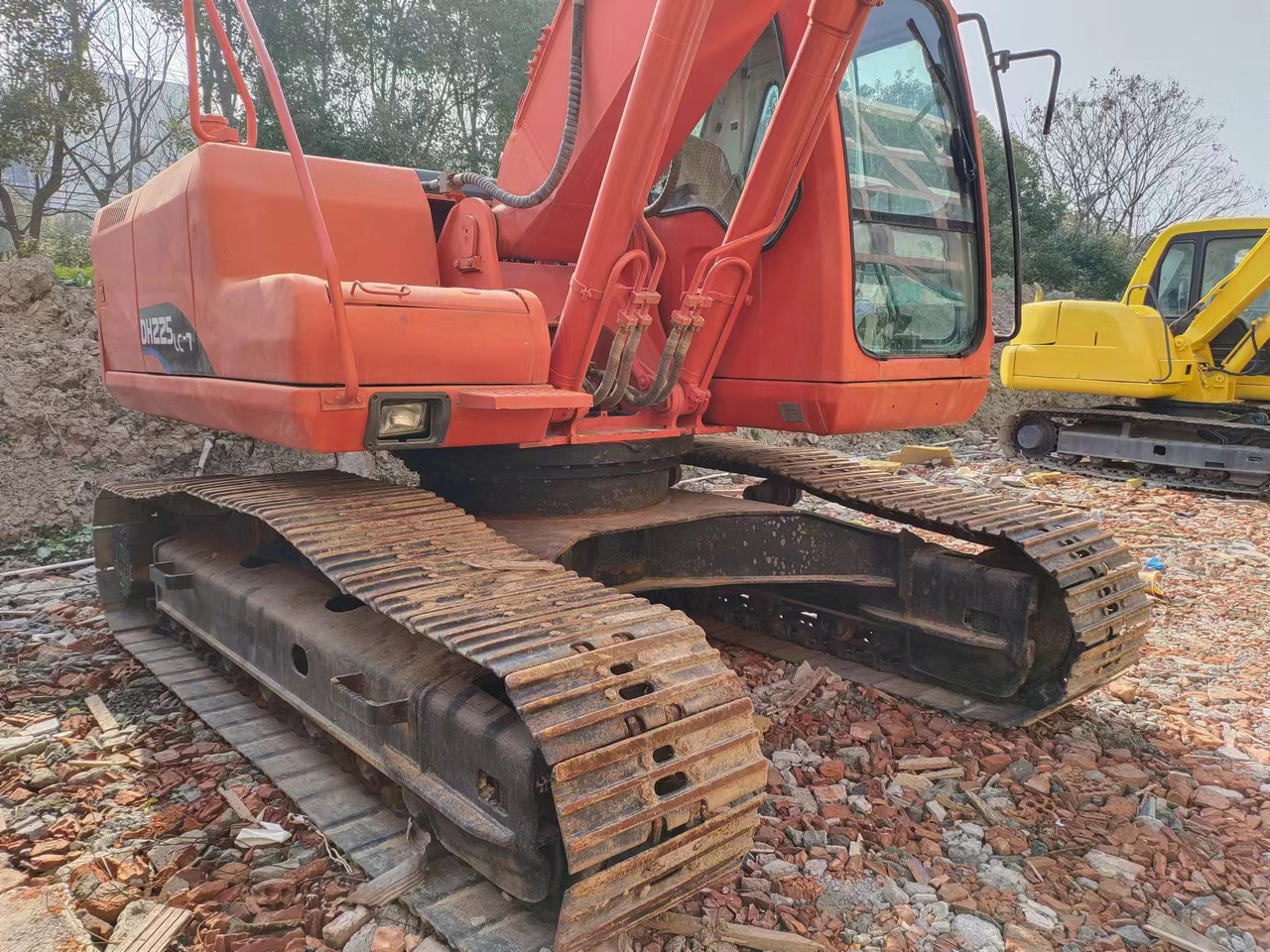 DOOSAN DH225LC-7 - Crawler excavator: picture 3 DOOSAN DH225LC-7 - Crawler excavator: picture 3