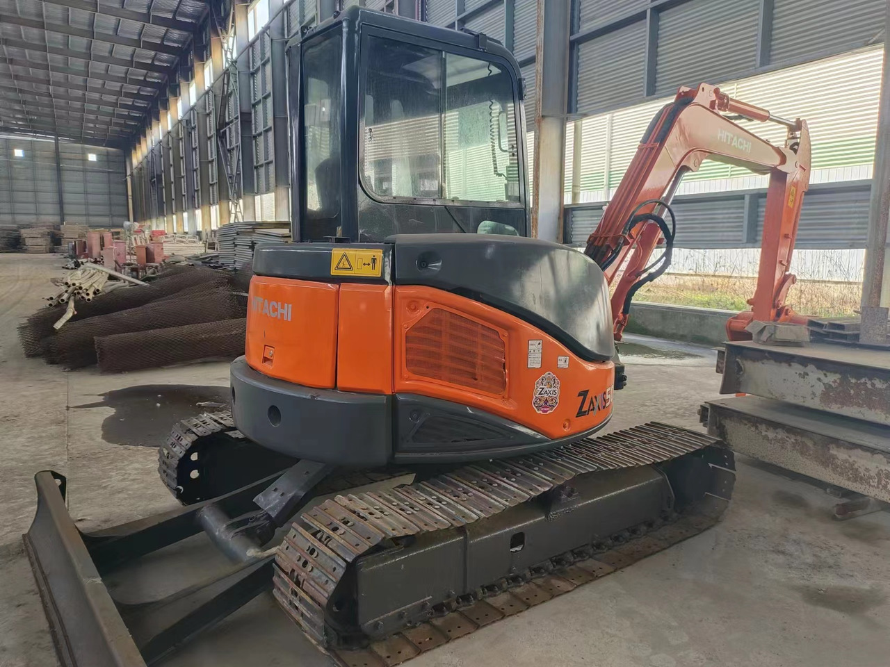 HITACHI ZX50U - Mini excavator: picture 3 HITACHI ZX50U - Mini excavator: picture 3