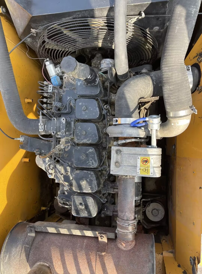 HYUNDAI 210W-9 - Wheel excavator: picture 5 HYUNDAI 210W-9 - Wheel excavator: picture 5