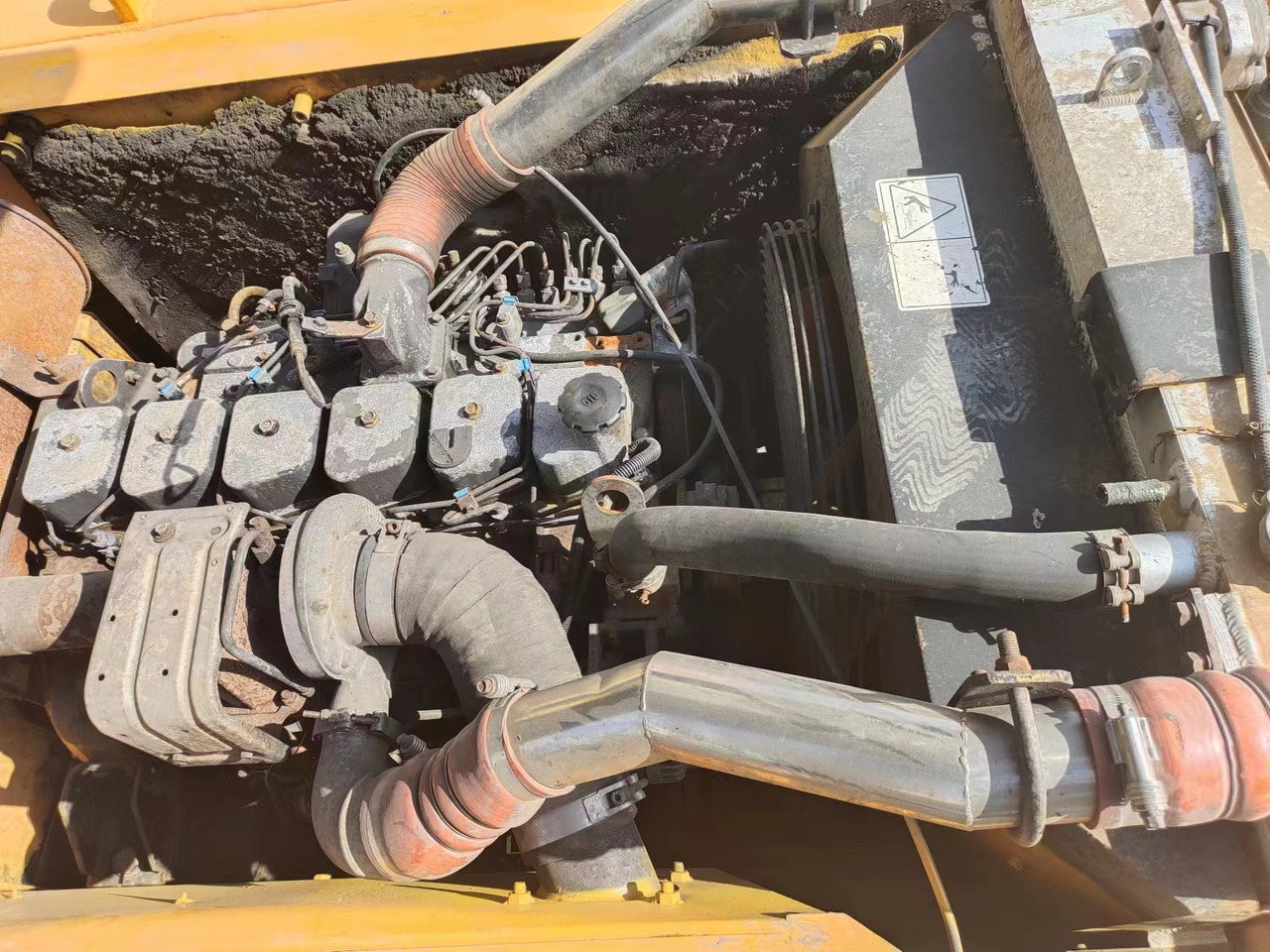 Crawler excavator HYUNDAI 220LC-9S  305LC-9T 385LC-9T: picture 6 Crawler excavator HYUNDAI 220LC-9S  305LC-9T 385LC-9T: picture 6
