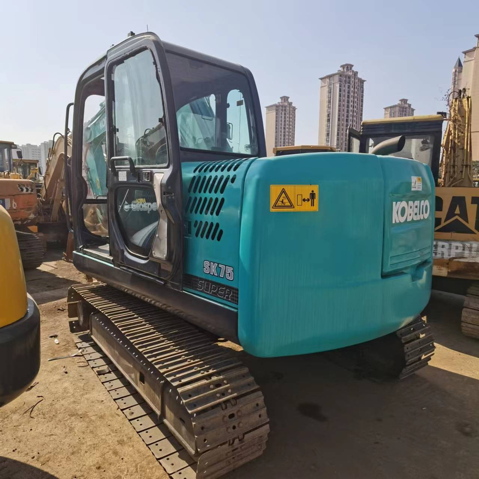 KOBELCO SK75 - Mini excavator: picture 5 KOBELCO SK75 - Mini excavator: picture 5