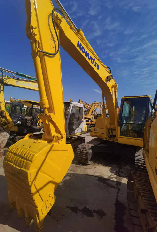 KOMATSU PC130-7 - Crawler excavator: picture 1 KOMATSU PC130-7 - Crawler excavator: picture 1