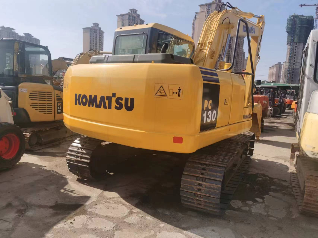 KOMATSU PC130-7 - Crawler excavator: picture 1 KOMATSU PC130-7 - Crawler excavator: picture 1