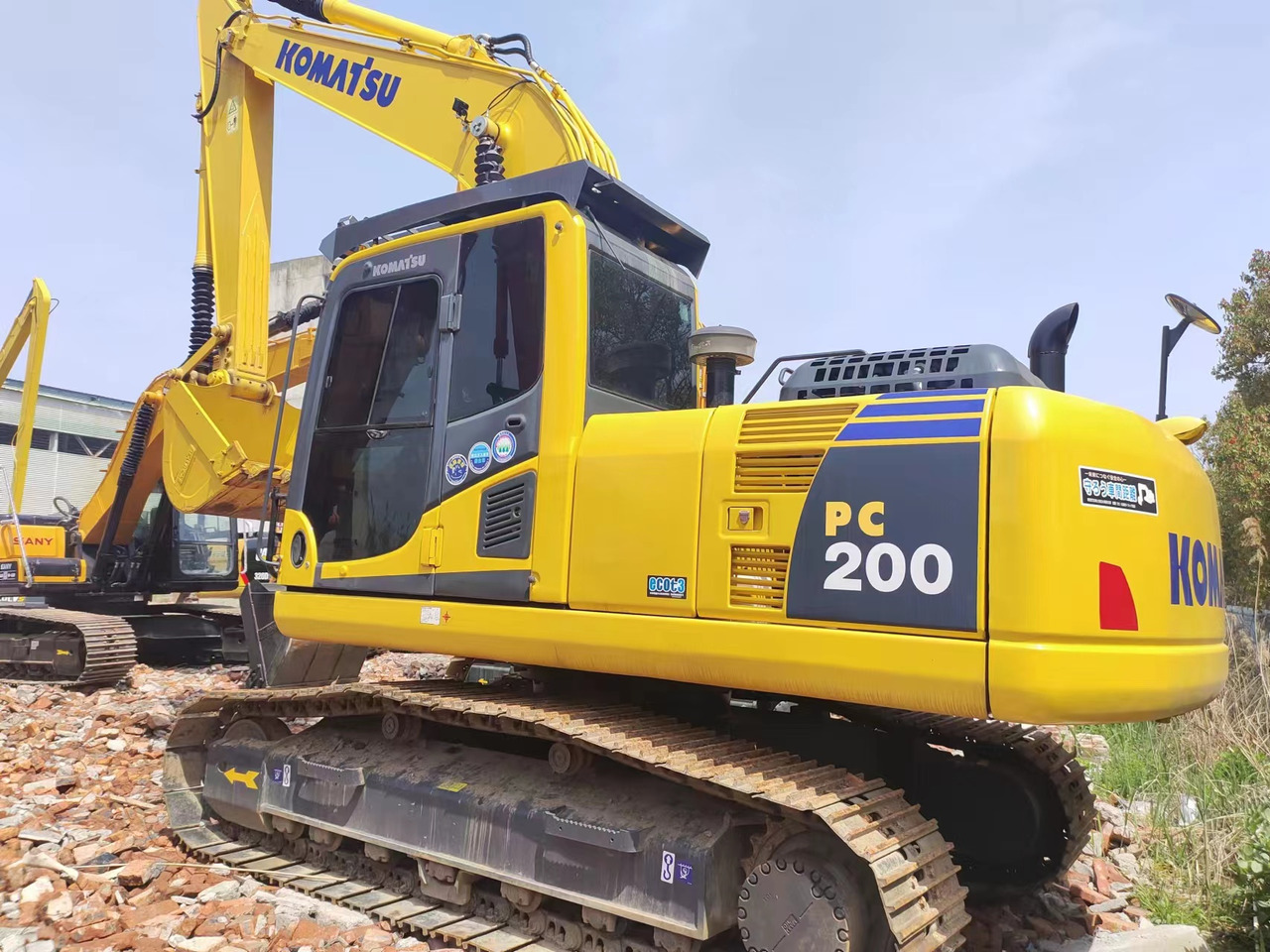 KOMATSU PC200-8 - Crawler excavator: picture 1 KOMATSU PC200-8 - Crawler excavator: picture 1