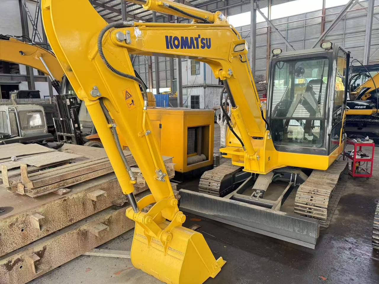 KOMATSU PC58 PC35 PC45 PC55 PC56 PC60 - Mini excavator: picture 5 KOMATSU PC58 PC35 PC45 PC55 PC56 PC60 - Mini excavator: picture 5