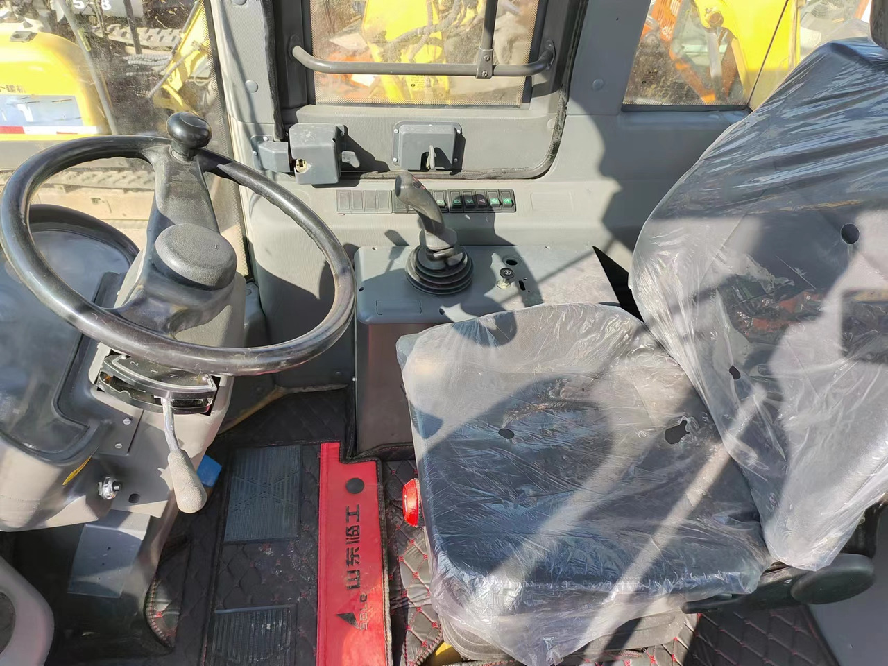 SDLG LG 963L - Wheel loader: picture 3 SDLG LG 963L - Wheel loader: picture 3